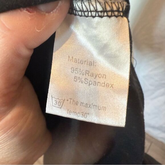 NWOT Weaczzy Tee Shirt Dress Short Sleeve Pockets 2XL V Neck Comfy Casual Black - Picture 8 of 9